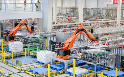 囊括最多 制造業(yè)諾貝爾獎工廠 數(shù)智伊利引領中國奶業(yè)智造升級