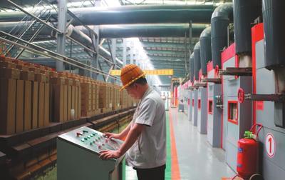 攻堅(jiān)奮進(jìn)勢(shì)正盛--寫在海城市上榜全國(guó)縣域經(jīng)濟(jì)百?gòu)?qiáng)之際